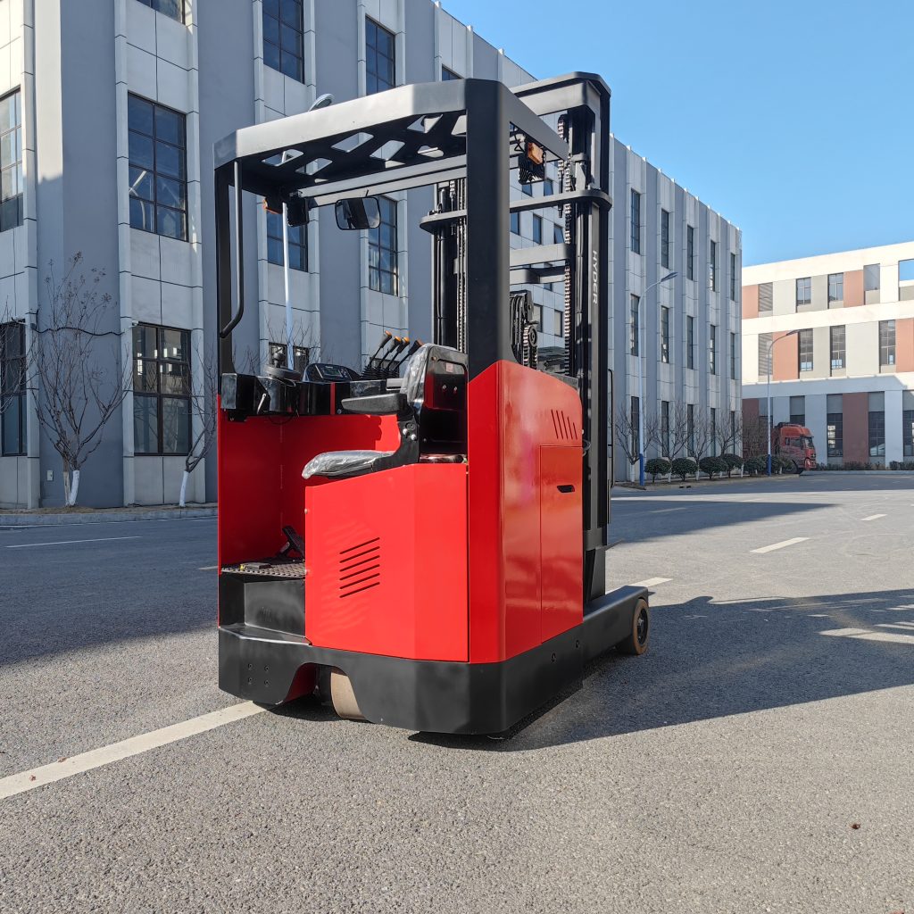 48V seated electric reach forklift truck