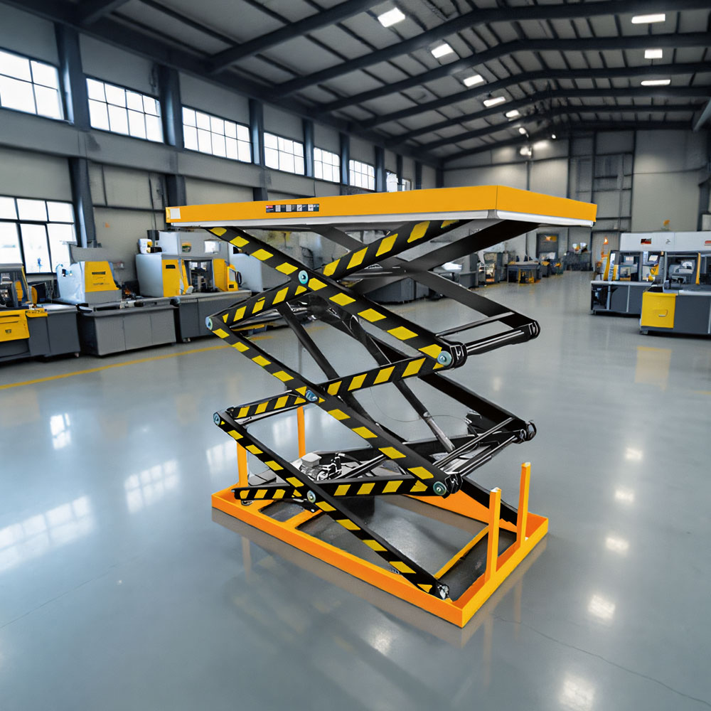 מעלית מספריים משולשת